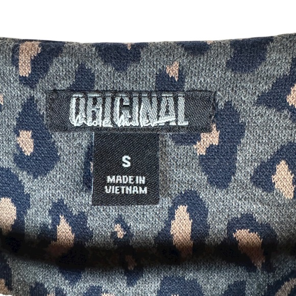 Nicole Miller Original Women's S Chic Leopard Print Stretch Knit Shift Dress - Picture 4 of 8